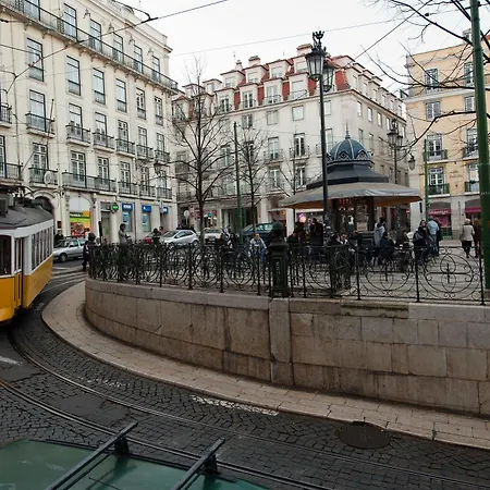 Отель Chiado