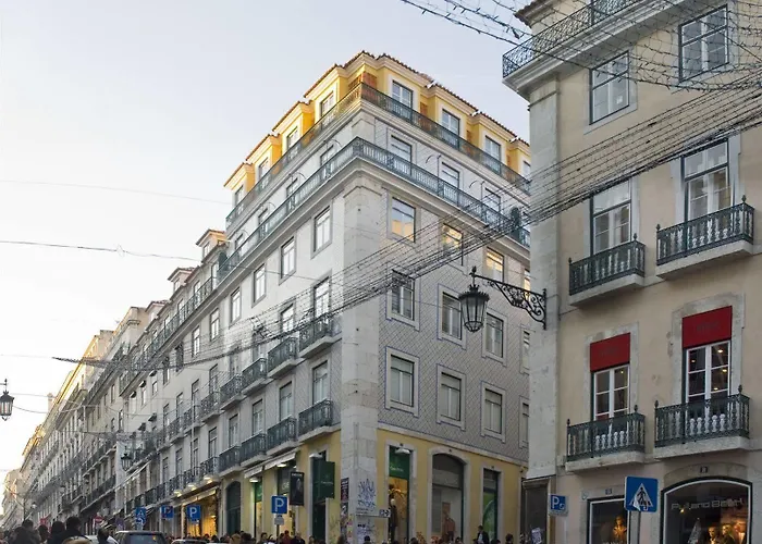 Chiado Otel